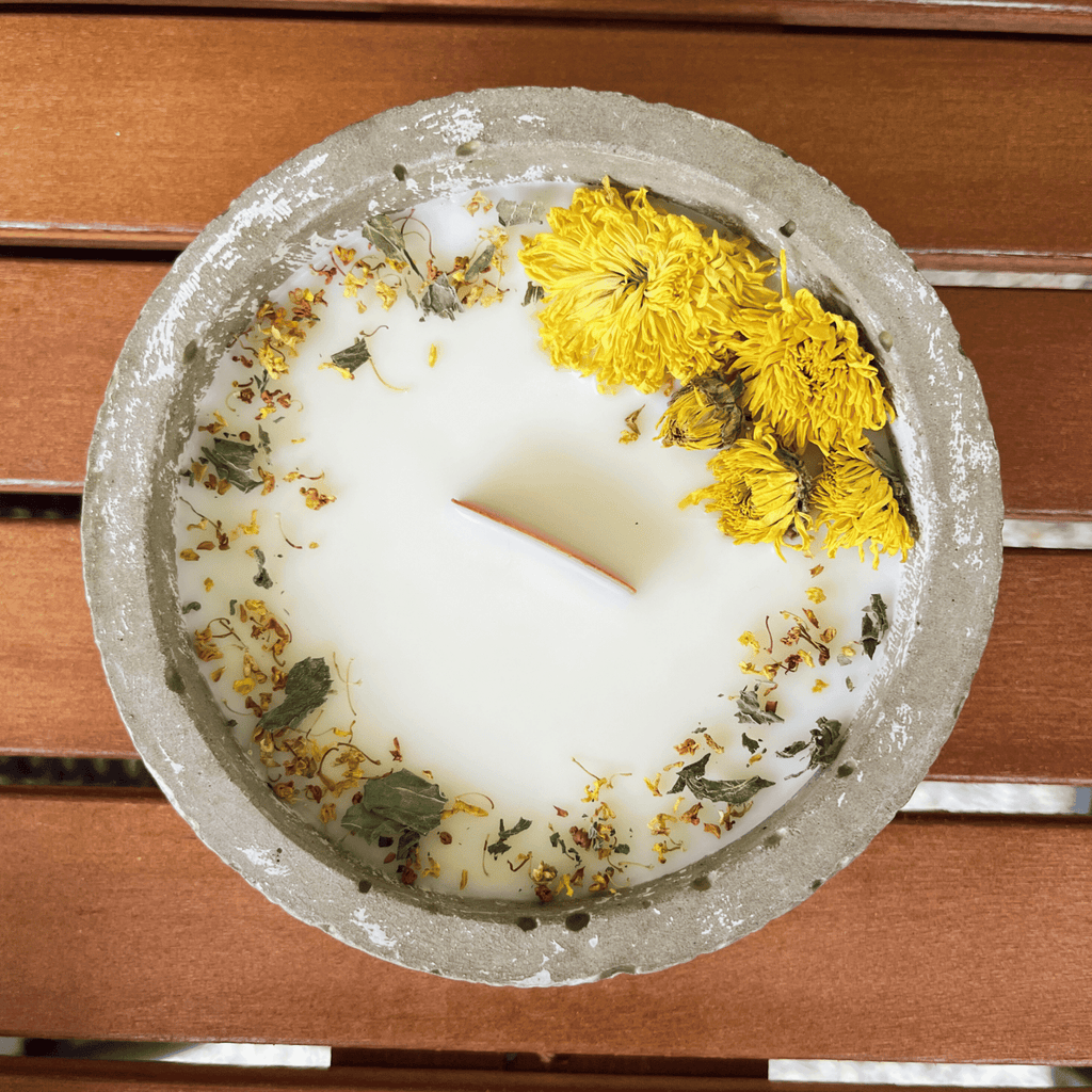 Limitierte Einzelstücke: Outdoor Citronella - Betonkerze „Mugge Schreck“ – Handgemachter Insektenschutz aus dem Südschwarzwald - Ignara Living